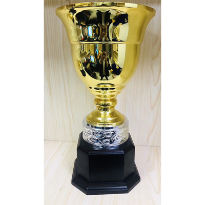 gold golf trophy​85