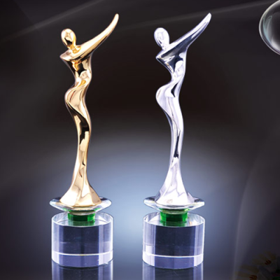 golf cup trophies​ custom vendors8