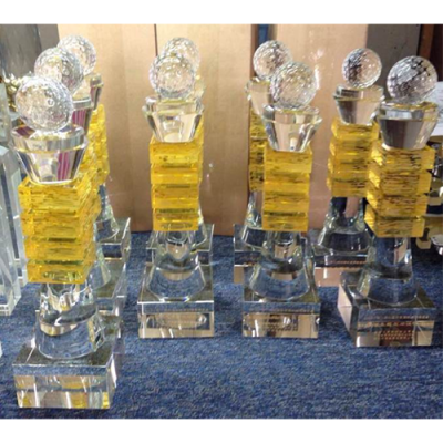 golf league trophies​ vendors54