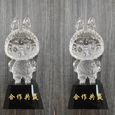 labubu crystal model1
