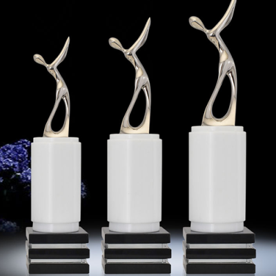 unique golf trophies​ Suppliers8